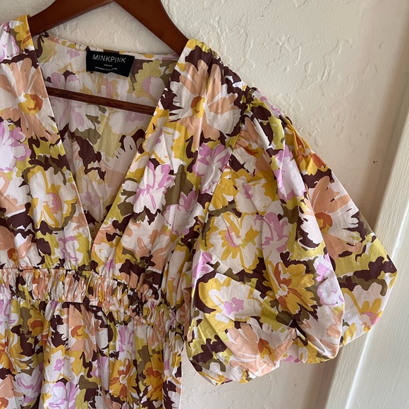 MinkPink Zoey Puff Sleeve Dress - Picture 4 of 9